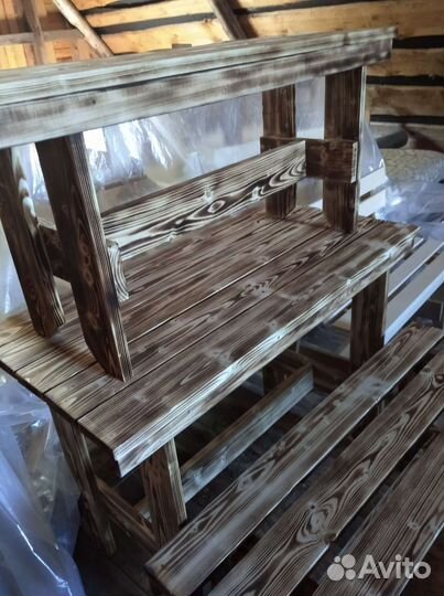 Стол + 2 лавочки