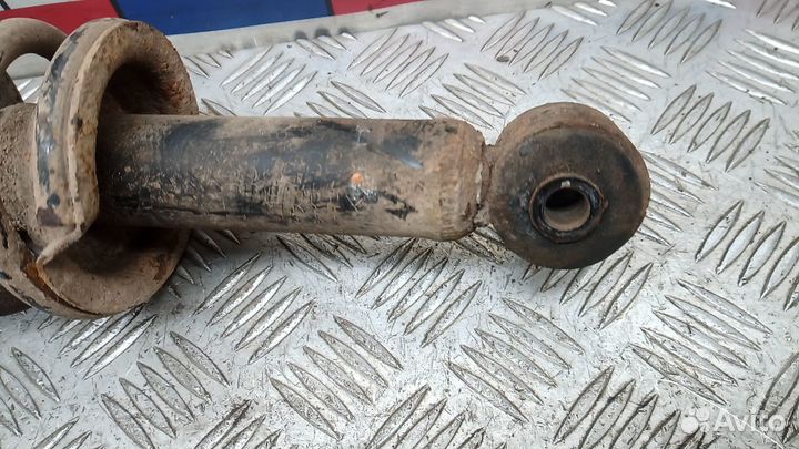 Стойка задняя левая mitsubishi ASX 1 2013