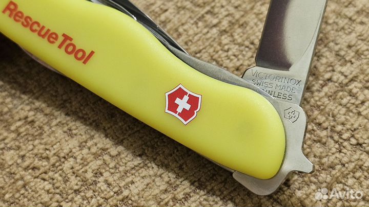 Victorinox Rescue Tool (двуручное открывание)