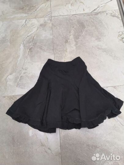 Продаи юбки и много других вещей на девочку