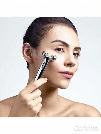 Массажёр для лица новый