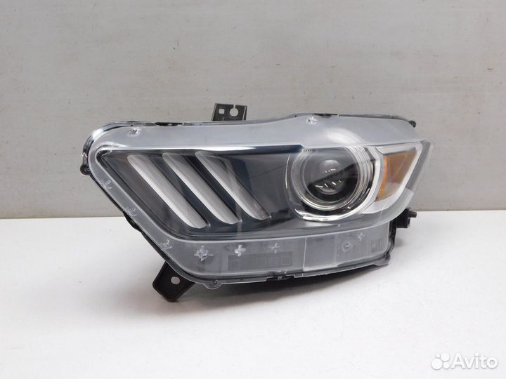 Фара левая Ford Mustang FR3Z13008K