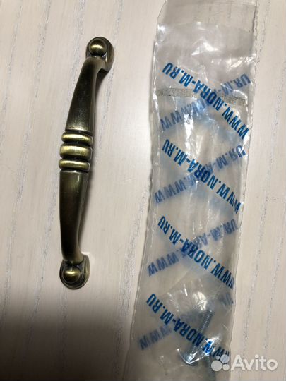 Мебельные ручки