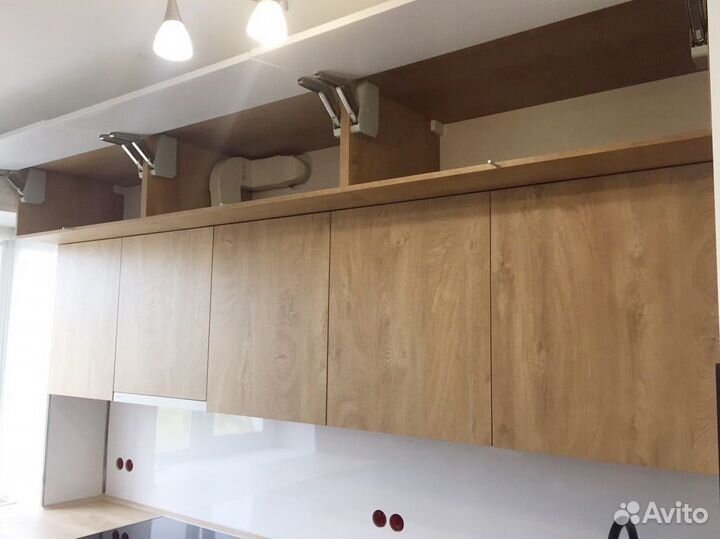 Кухонный гарнитур на заказ. Paccpoчкa дo 12 мecяцe