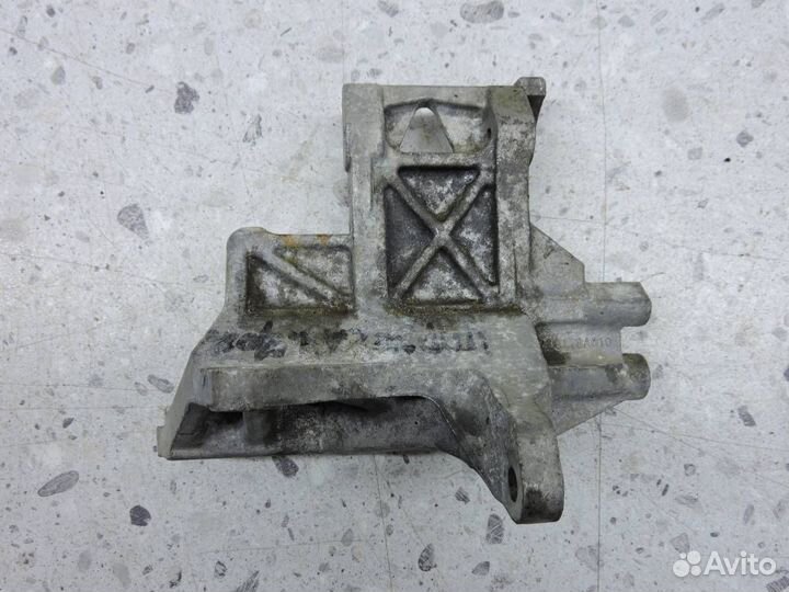 Кронштейн кондиционера Subaru Impreza G12 2007-201