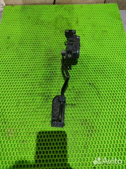 Педаль газа nissan almera n16