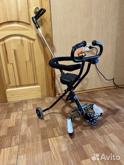 Самокат с сидением