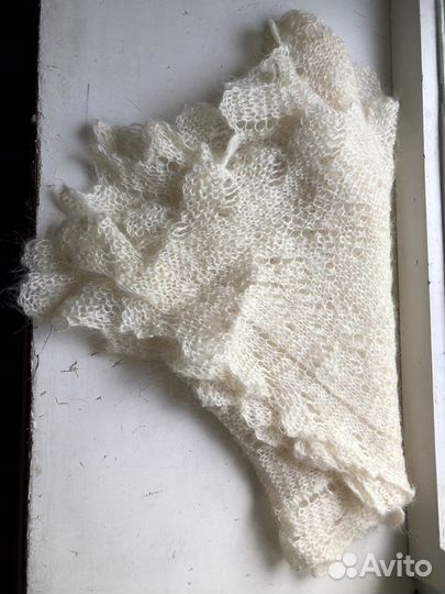 Шаль из натуральной шерсти