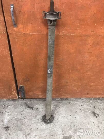 Карданный вал mercedes w123