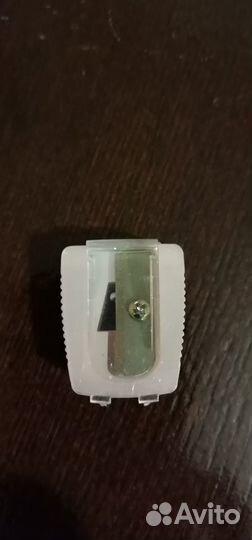 Точилка косметическая