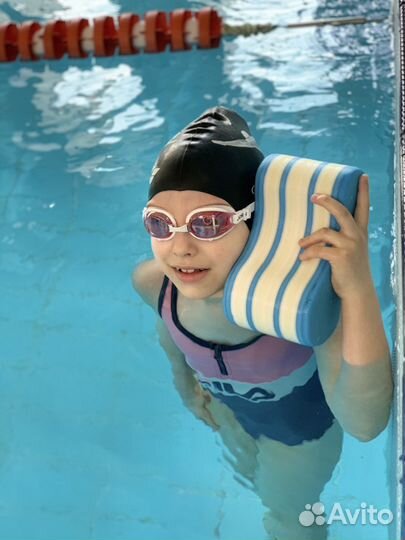 Тренер по плаванию