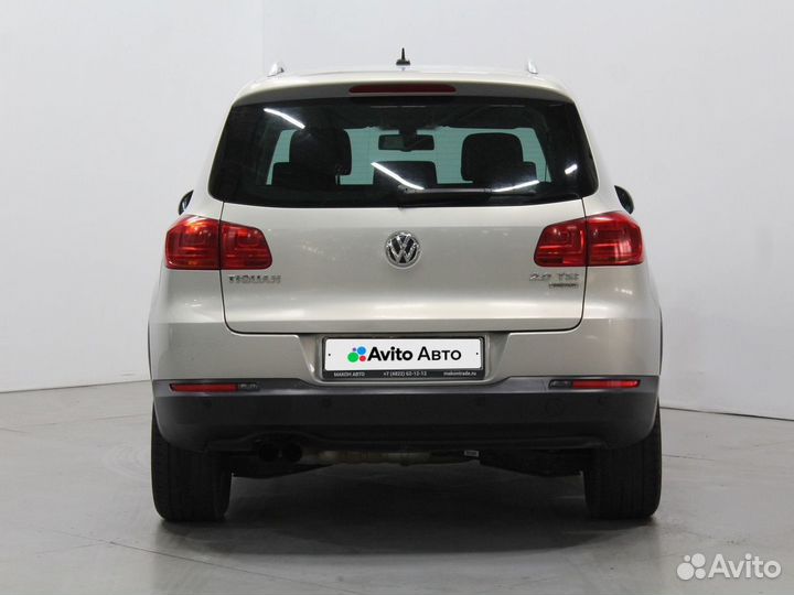 Volkswagen Tiguan 2.0 AT, 2012, 120 106 км