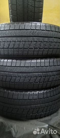 Bridgestone Blizzak VRX 185/60 R15