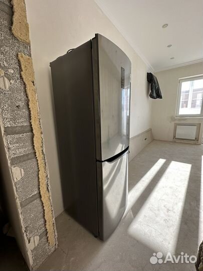 Холодильник LG