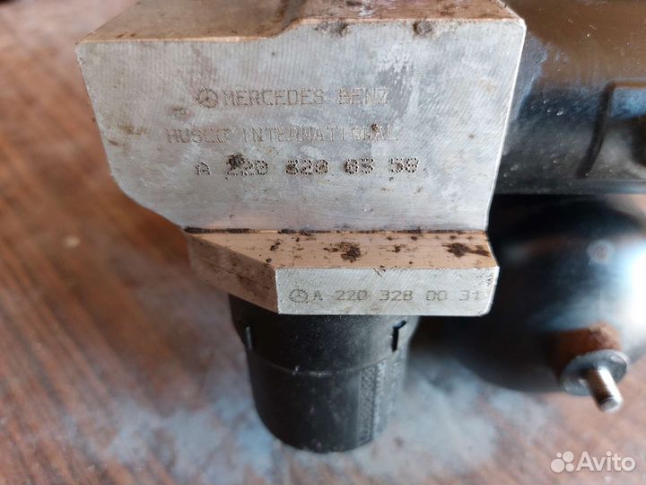 Блок клапанов ABC