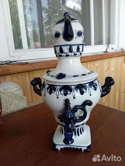 Самовар фарфоровый