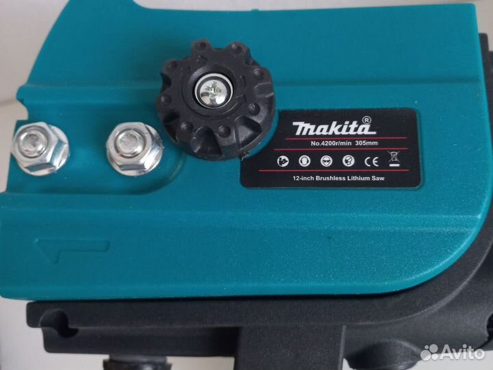 Пила цепная на аккумуляторе Makita 12 дюймов