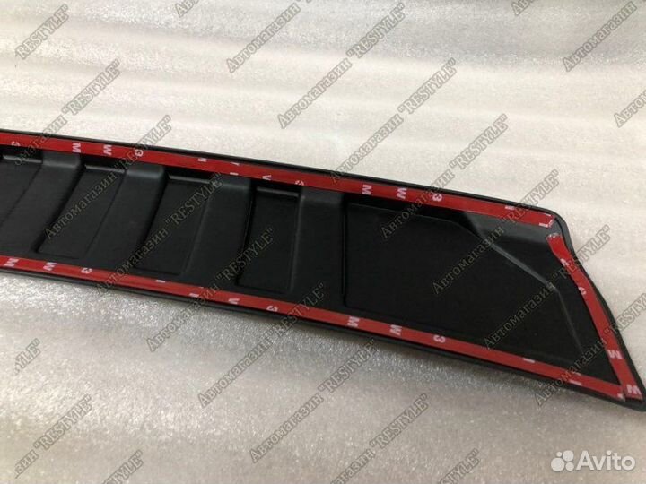 Накладка на бампер задняя Subaru Xv GP 2011-2016