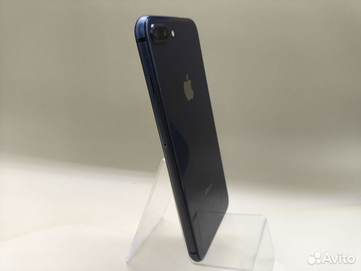 iPhone 8 Plus, 64 ГБ