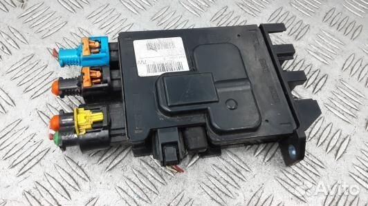 Блок бортовой сети (блок управления BCM) renault m