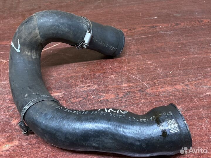 Патрубок интеркуллера ауди а6 с5