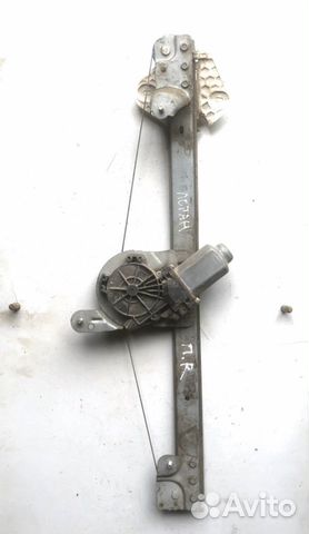 Стеклоподъемник правый передний Renault Logan 1