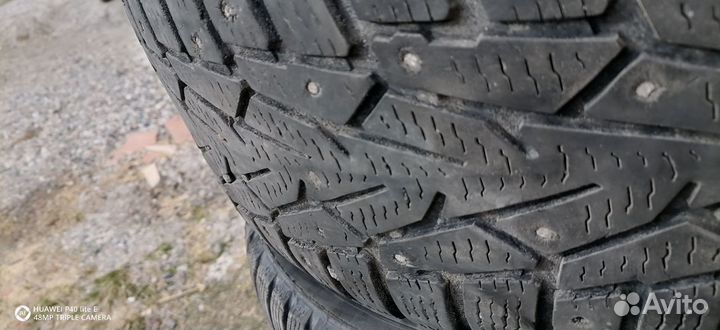 Nokian Tyres Hakkapeliitta 7 SUV 215/65 R16 102T