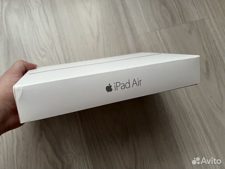 Коробка iPad Air 2