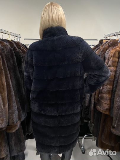 DE la Manie. Kopenhagen Fur. Стильная поперечка 54