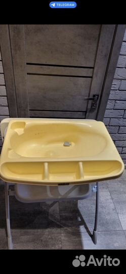 Детская ванночка с подставкой