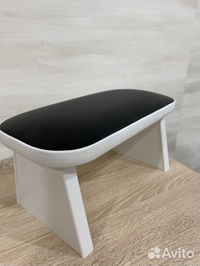 Подставка под руку для маникюра