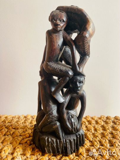 Статуэтка из эбенового дерева