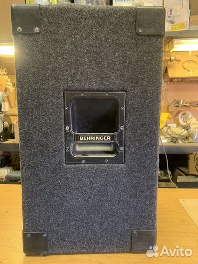 Колонки behringer b1520