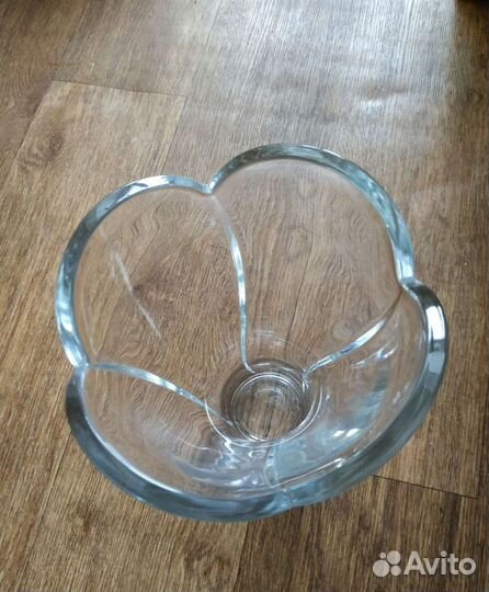 Ваза новая 24 см (немецкий хрусталь)