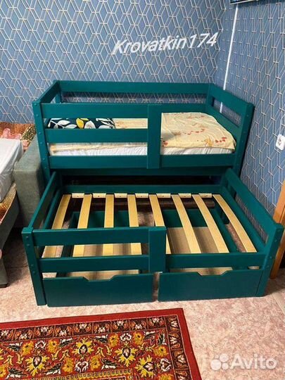 Выдвижная двухярусная кровать