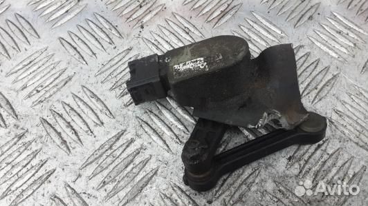 Датчик положения подвески audi Q7 (2KR09Q402)