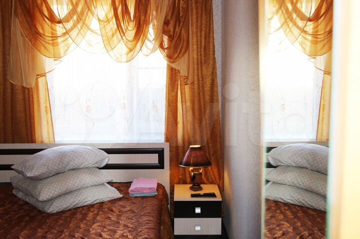 Коттедж 350 м² на участке 10 сот.