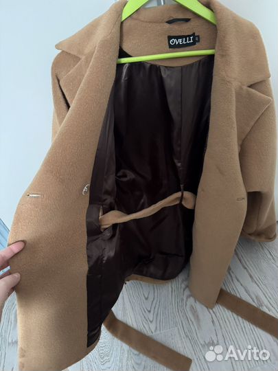 Полупальто женское (46 размер)