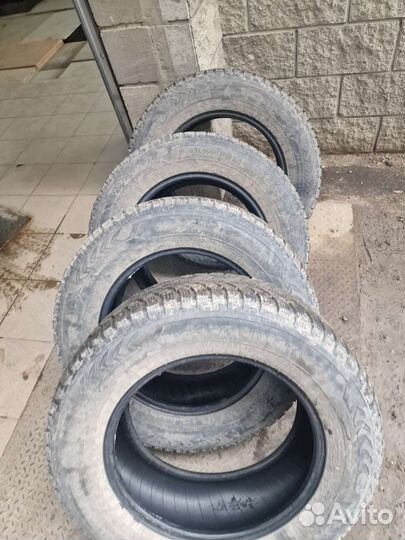 Nokian Tyres Hakkapeliitta 5 235/65 R17