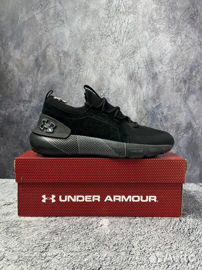 Кроссовки Under Armour (41)