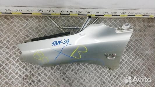 Крыло переднее левое toyota avensis T25 (1BN39D901
