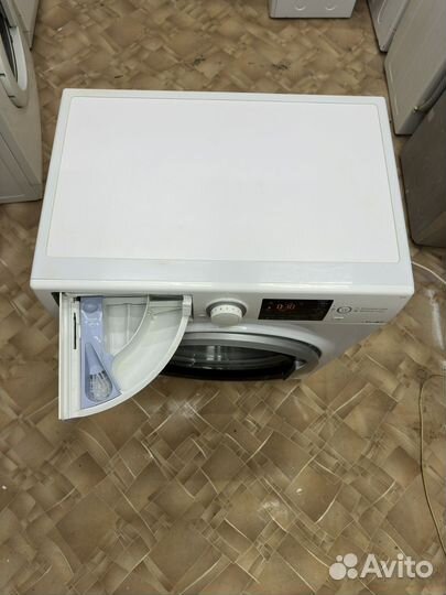 Hot Point Ariston С Паром 7кг 40см в отл.состоян