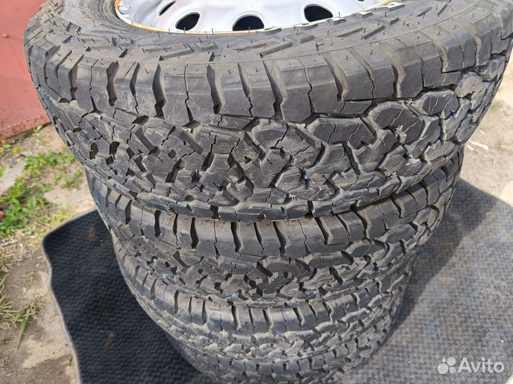 Комплек колес А/Т 175/80R14 Roadcruza RA1100