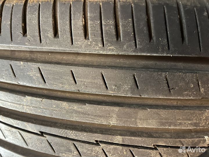 Yokohama BluEarth-A 215/65 R17