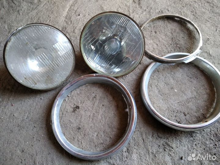 Заднюю левую дверь ваз 2101