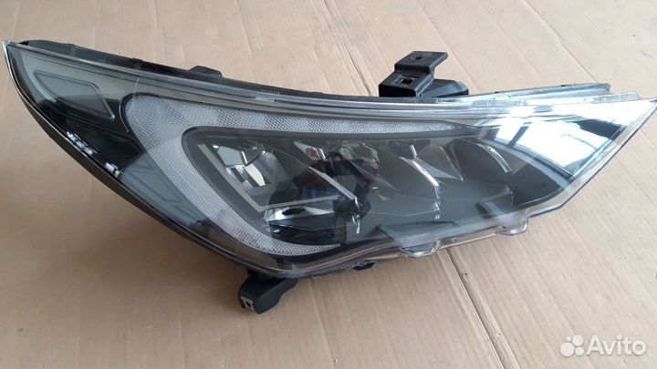 Фара Солярис 2 рестайлинг 20-21 год