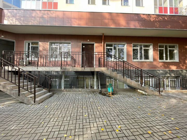 Офисы с мокрой точкой,35 м2