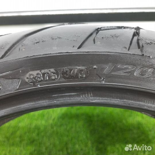 120 70 17 Pirelli Angel GT m959