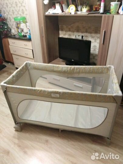 Кровать манеж