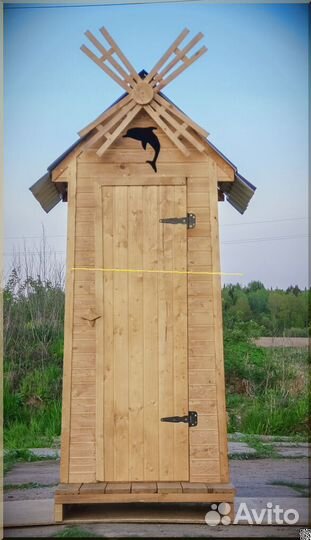 Уличный туалет деревянный DRE446